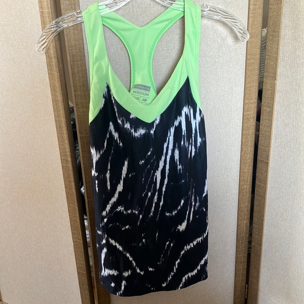 FINAL MARKDOWN New Balance Lime Green and Black Tank Top medium